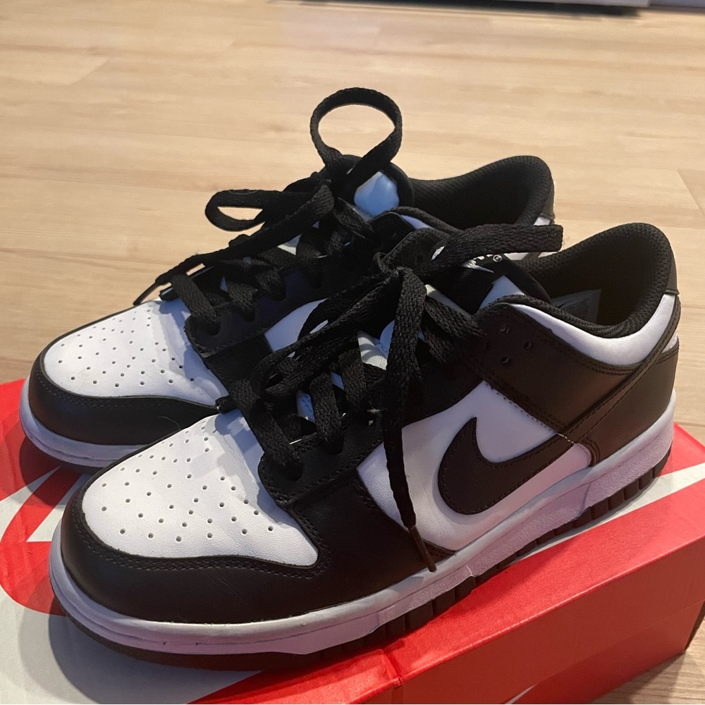NIKE DUNK